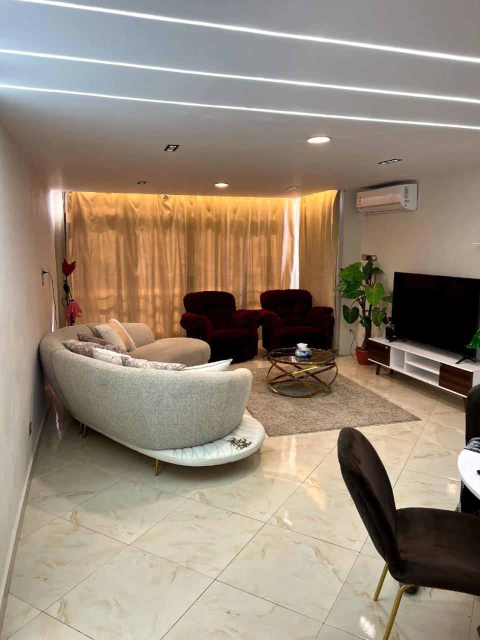 شقة Wonderful 2bedroom Front Of Stars Mall 3 القاهرة