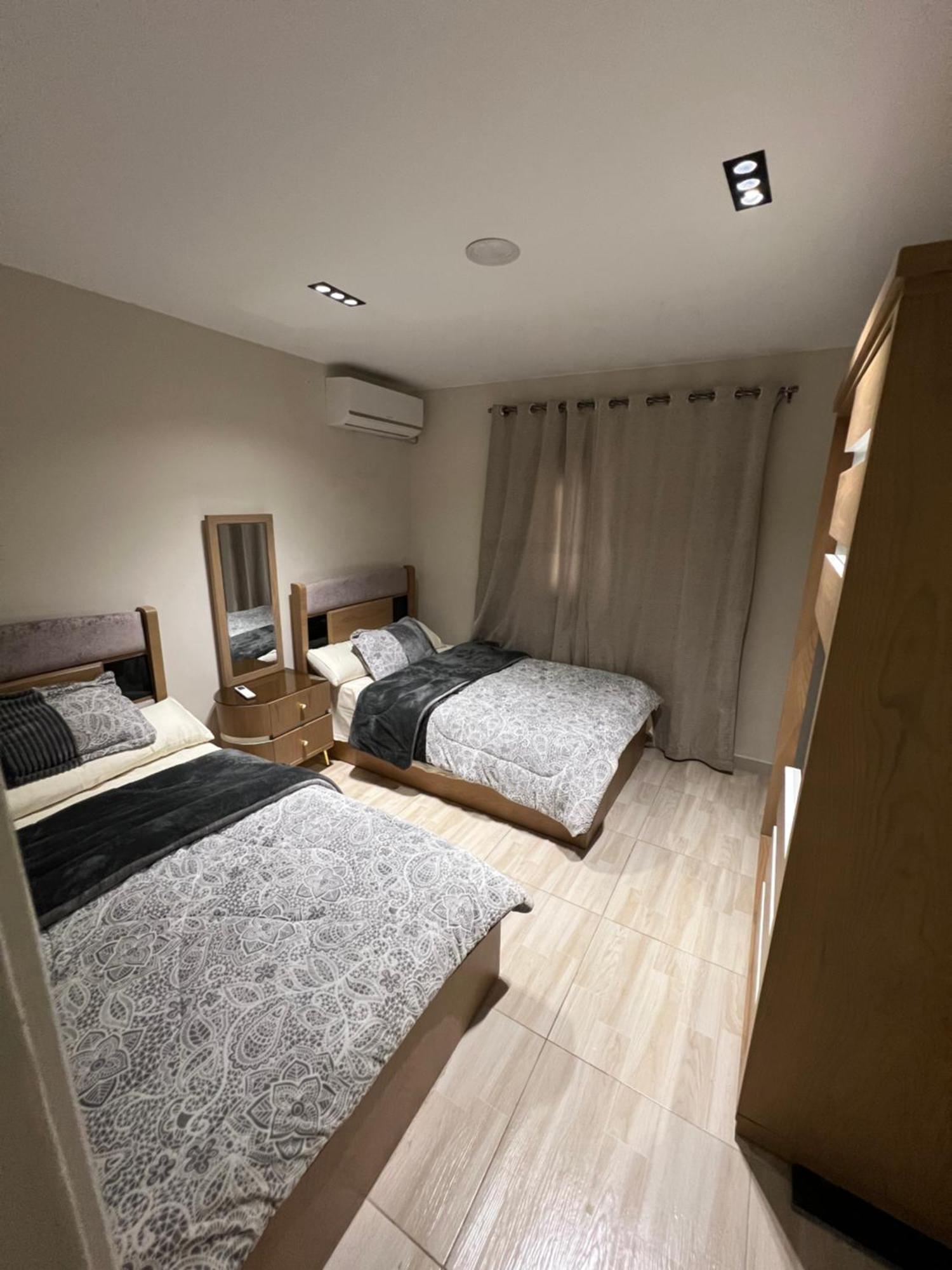 شقة Wonderful 2bedroom Front Of Stars Mall 3